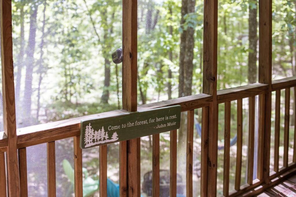 Pet Friendly Luxury Cabin Near Helen With Fire Pit 克利夫兰 外观 照片