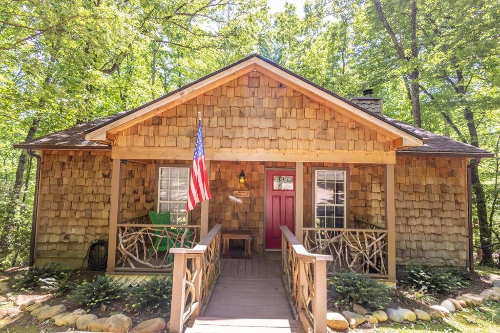 Pet Friendly Luxury Cabin Near Helen With Fire Pit 克利夫兰 外观 照片